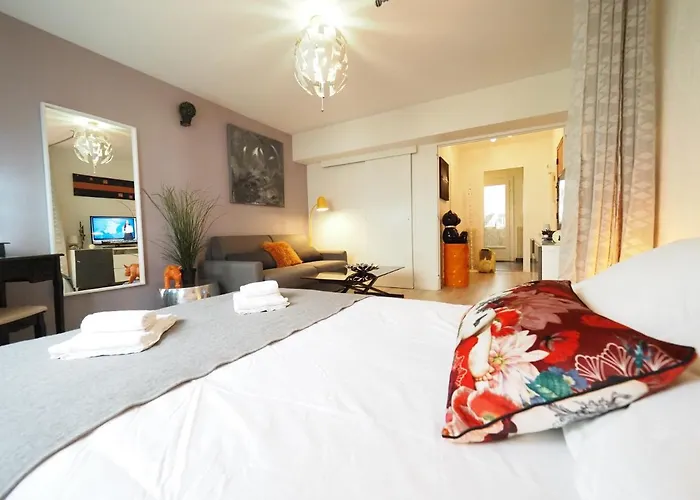 NOUVEAUTE 2022: Appartement face aux Thermes CALLOU avec Parking