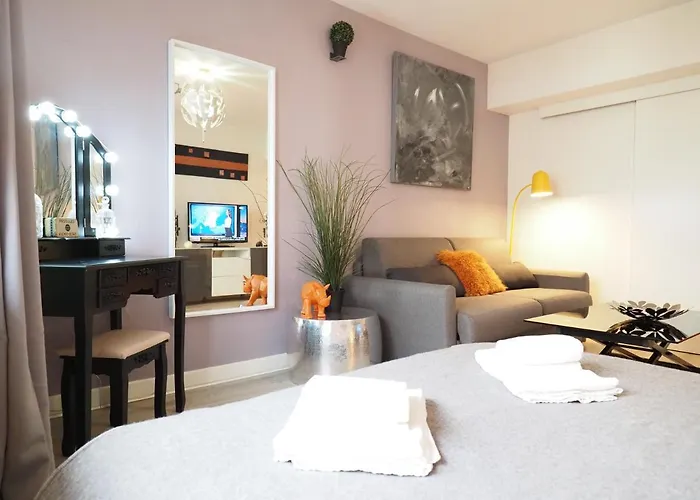 NOUVEAUTE 2022: Appartement face aux Thermes CALLOU avec Parking
